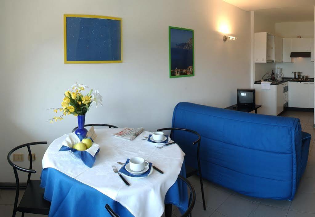 Residence Centro Vela Riva del Garda Extérieur photo